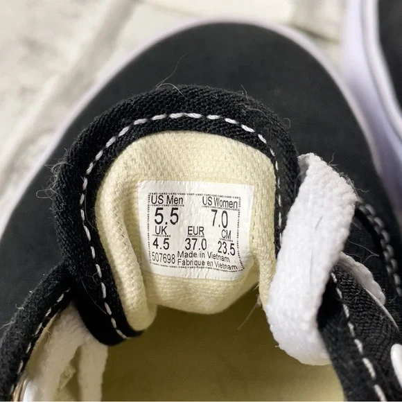 Authentic Vans (In Excellent Condition) - Picture 8 of 10